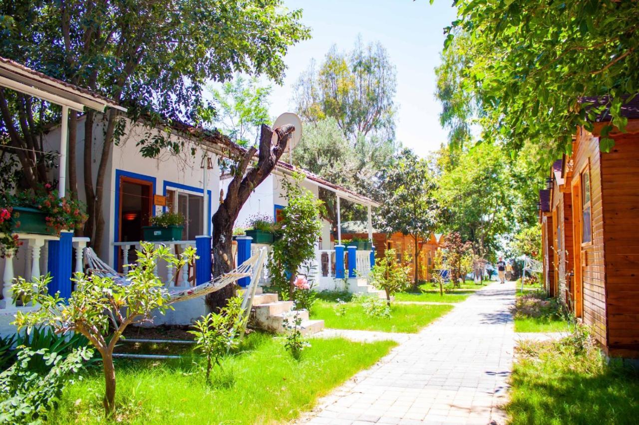 Naz Beach Bungalow Hotel In Antalya Kizilot Luaran gambar