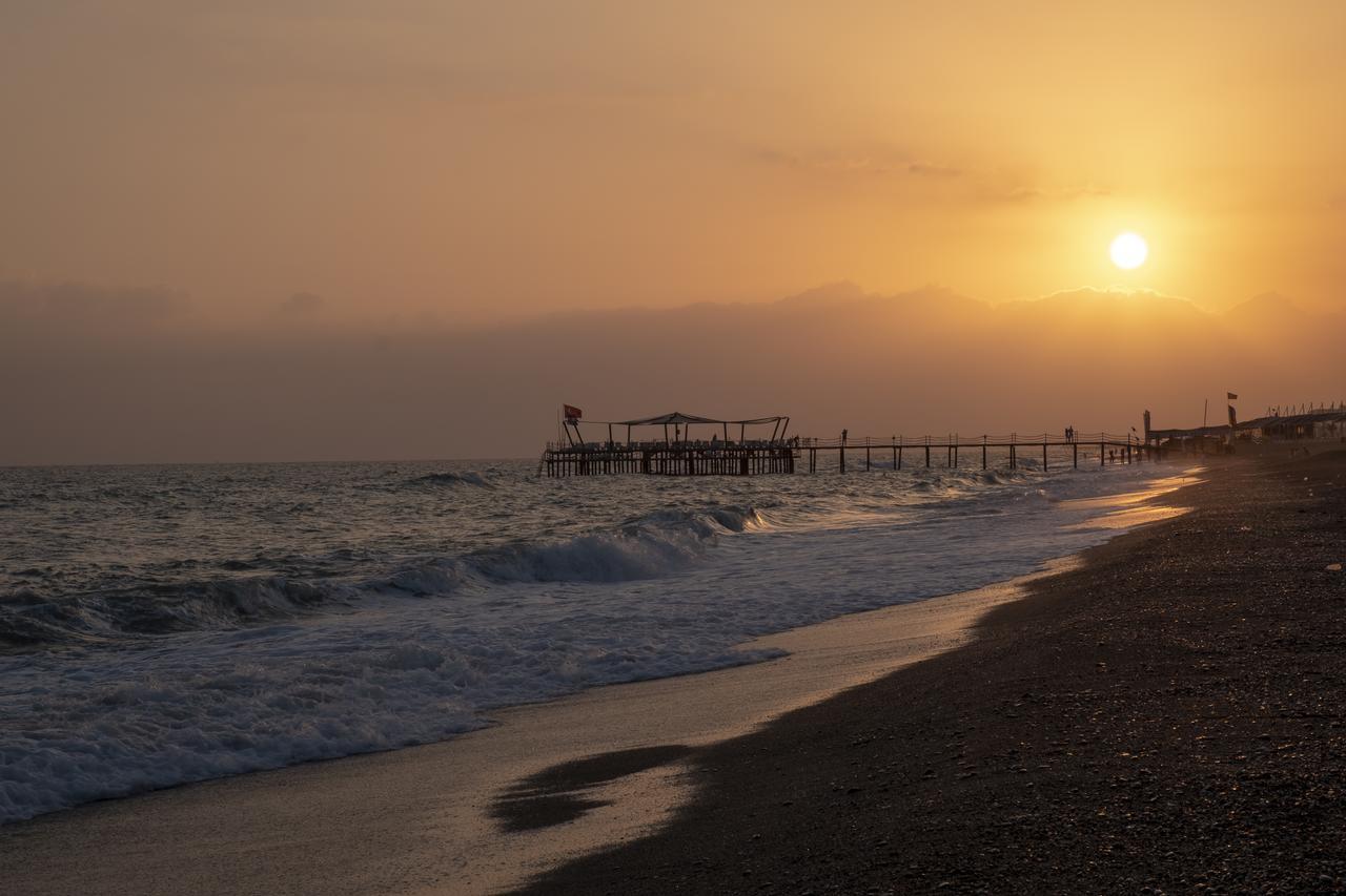 Naz Beach Bungalow Hotel In Antalya Kizilot Luaran gambar